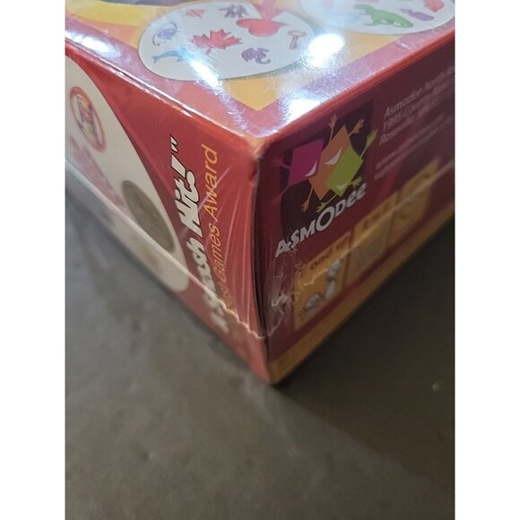 Spot It! Amazing Original Edition Family Party Card Game Matching Asmodee NEW - Picture 4 of 6